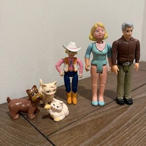 Vintage Fisher Price Loving Family People and Animals lot 1990-2000s